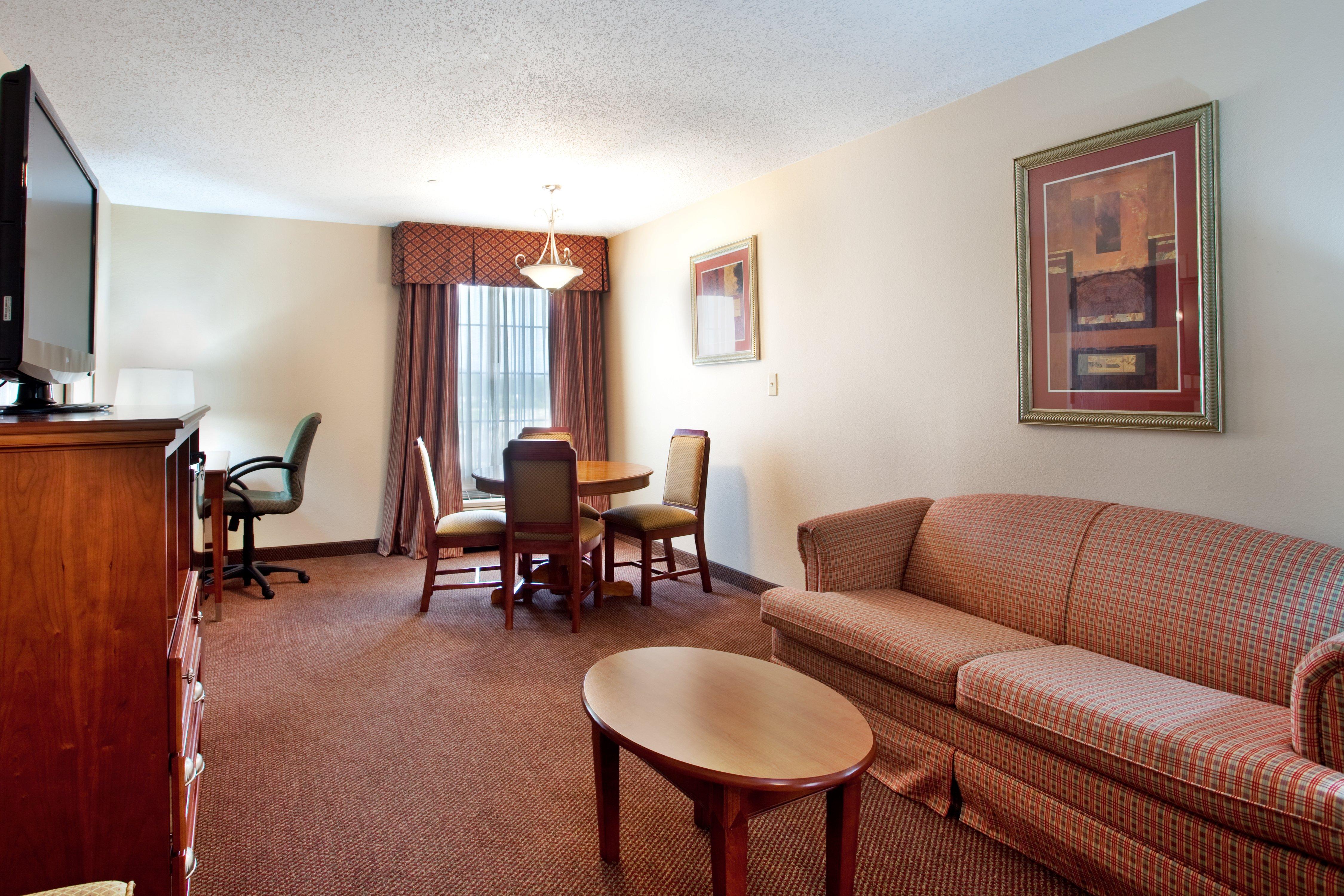 Holiday Inn Express & Suites Sulphur - Lake Charles By Ihg Екстер'єр фото