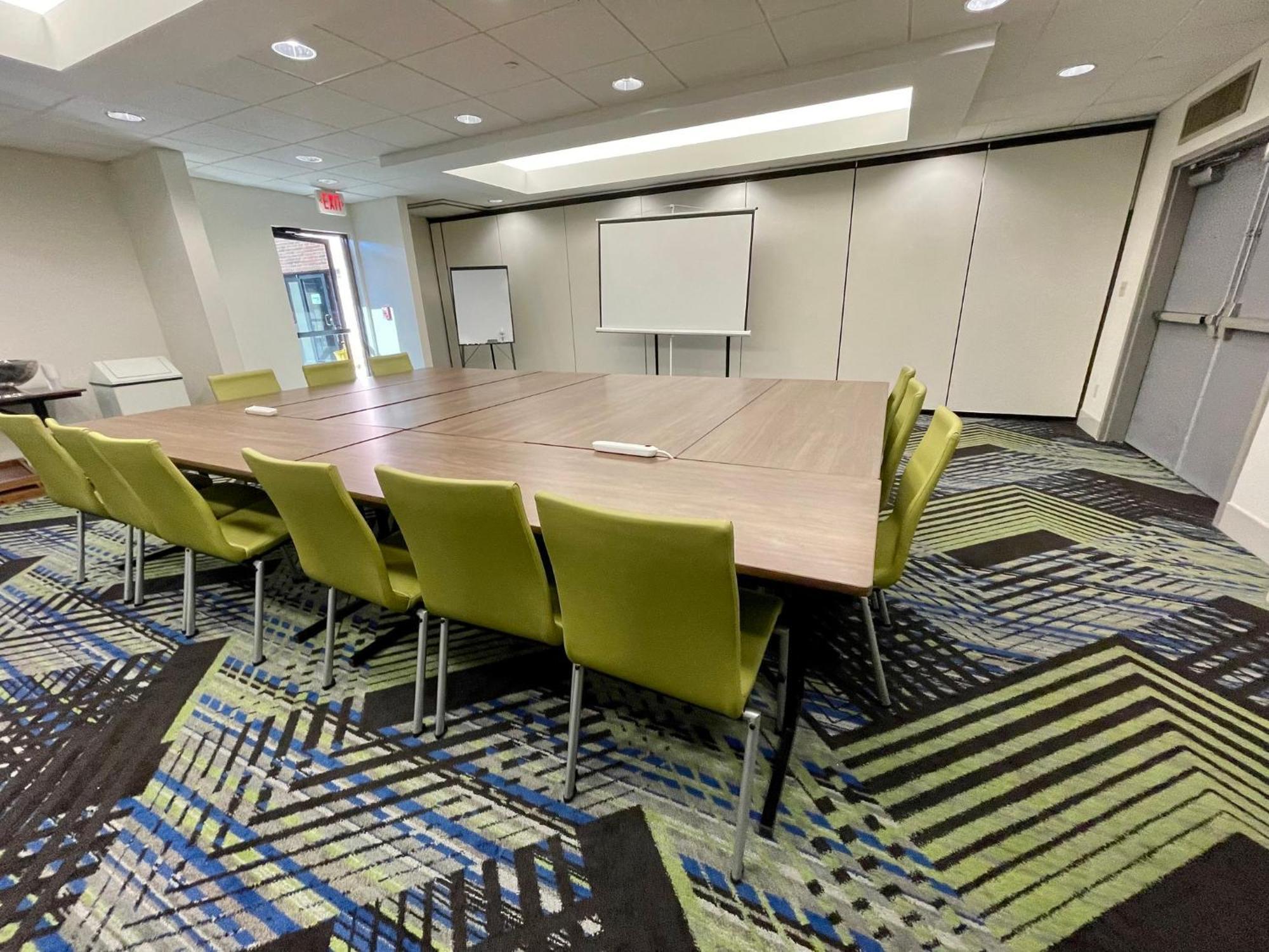 Holiday Inn Express & Suites Sulphur - Lake Charles By Ihg Екстер'єр фото